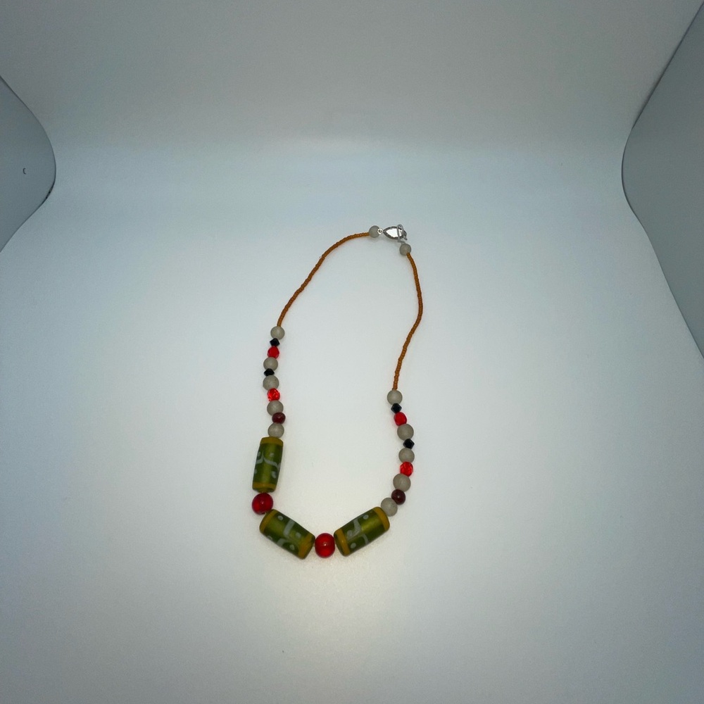 Handcrafted Beaded Necklace - Green and Red